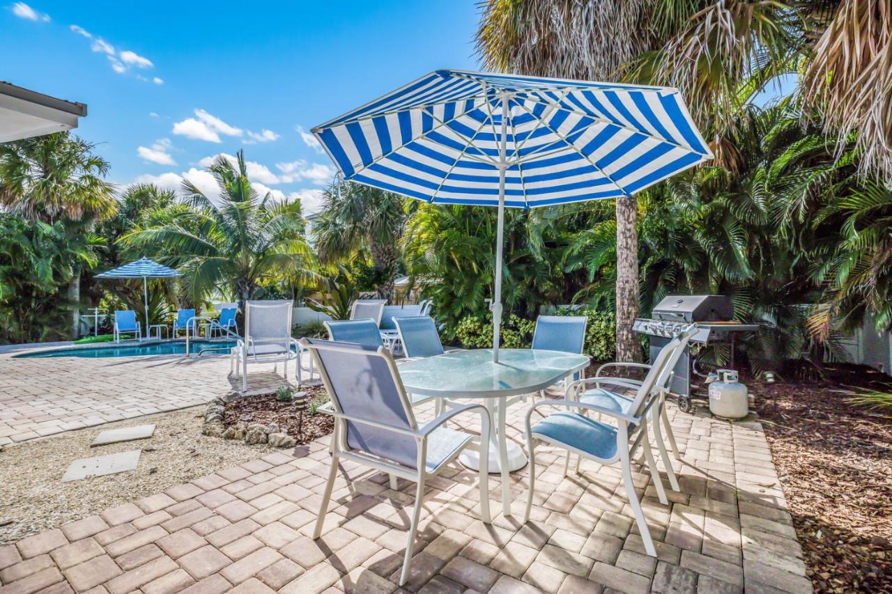 Toes In The Water - 110 Palm Ave Villa Anna Maria Exterior foto
