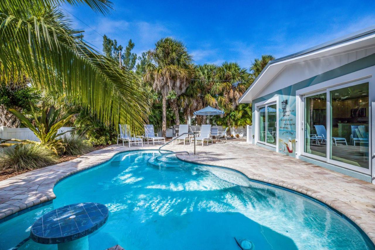 Toes In The Water - 110 Palm Ave Villa Anna Maria Exterior foto